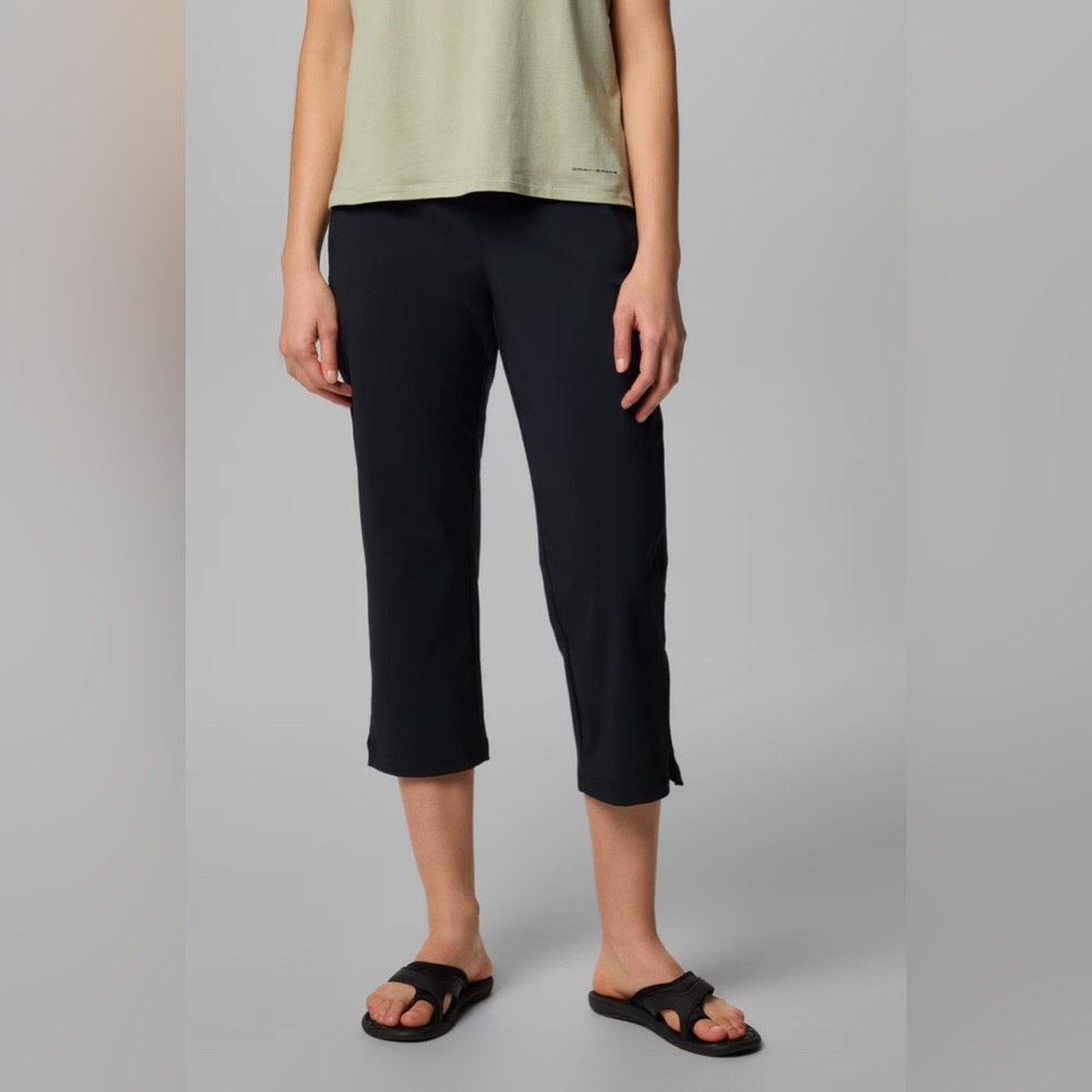 Columbia All Seasons™ Capri Pants NWT 🌿 Performance Meets Everyday Style - Picture 2 of 4